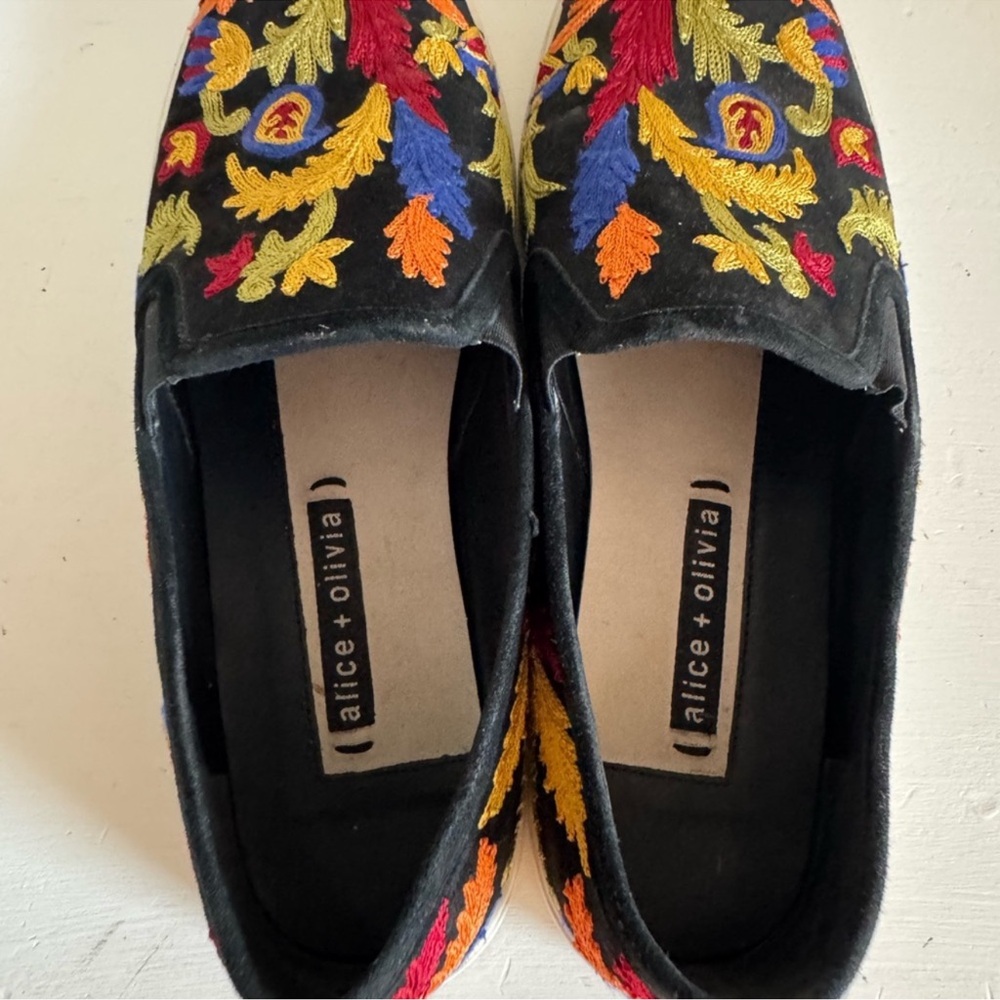 Alice + Olivia‎ Sasha floral embroidered slip on shoes size 39.5 (US 9) - Picture 5 of 12